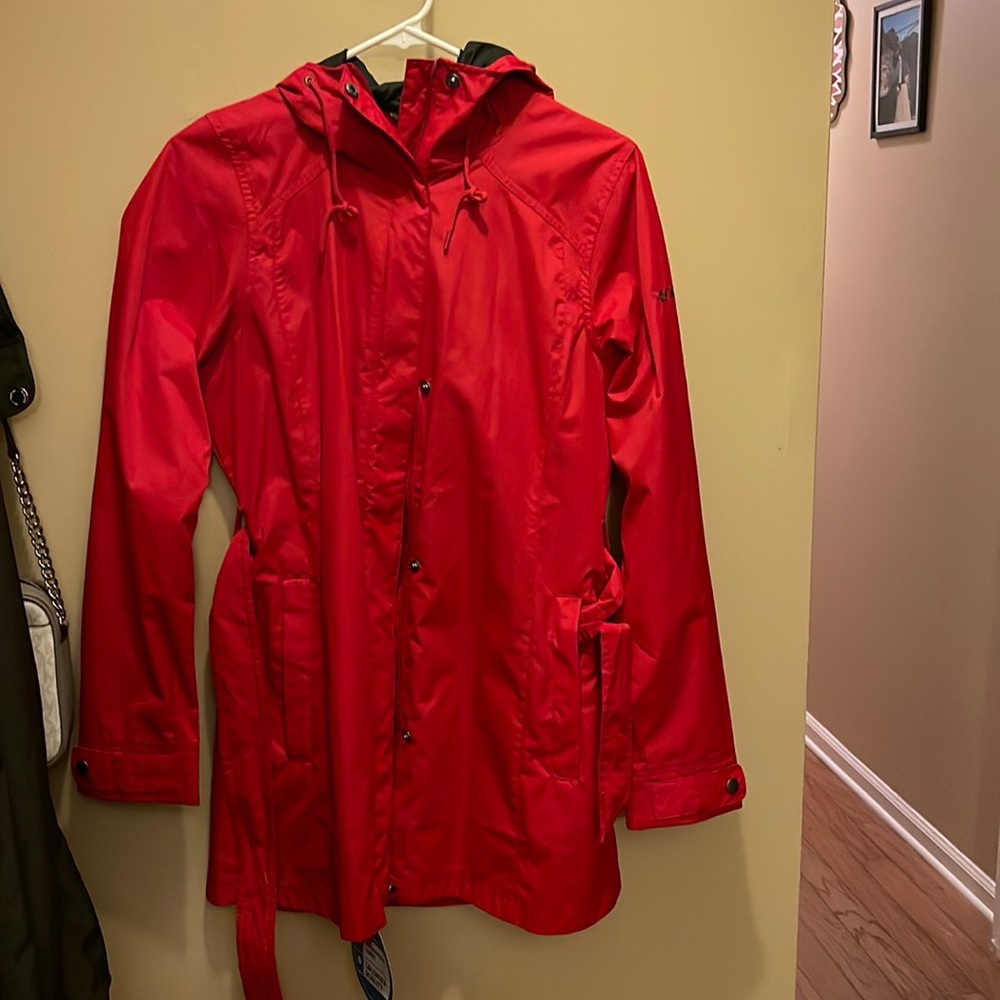 New waterproof Columbia utility jacket size S